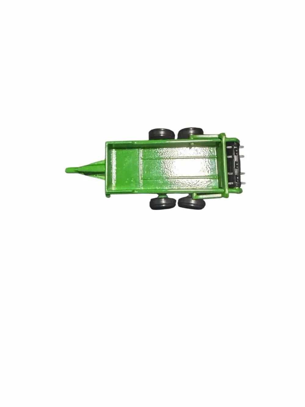 Ertl 1:64 John Deere Diecast Manure Spreader